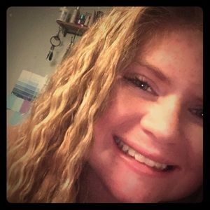 Meet your Posher, Kara